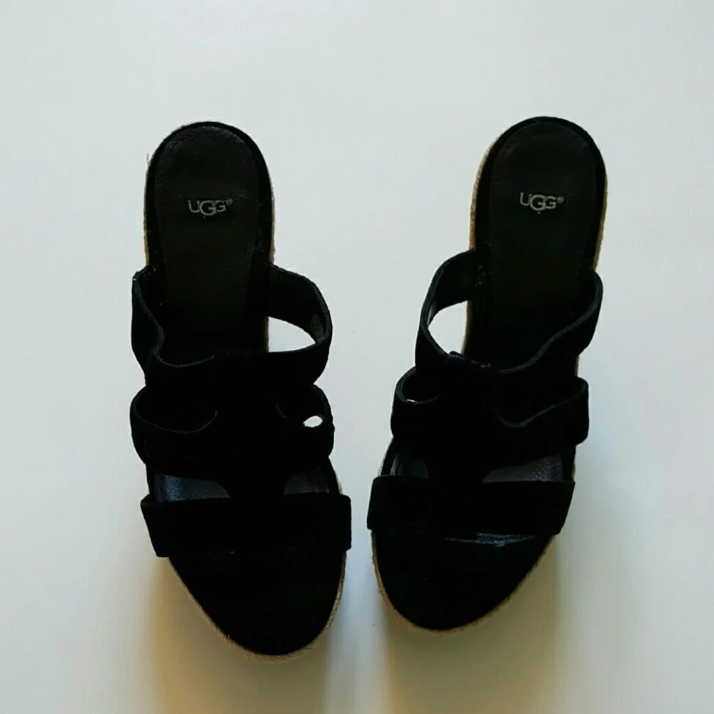 UGG women black platform sandals suede women size 7